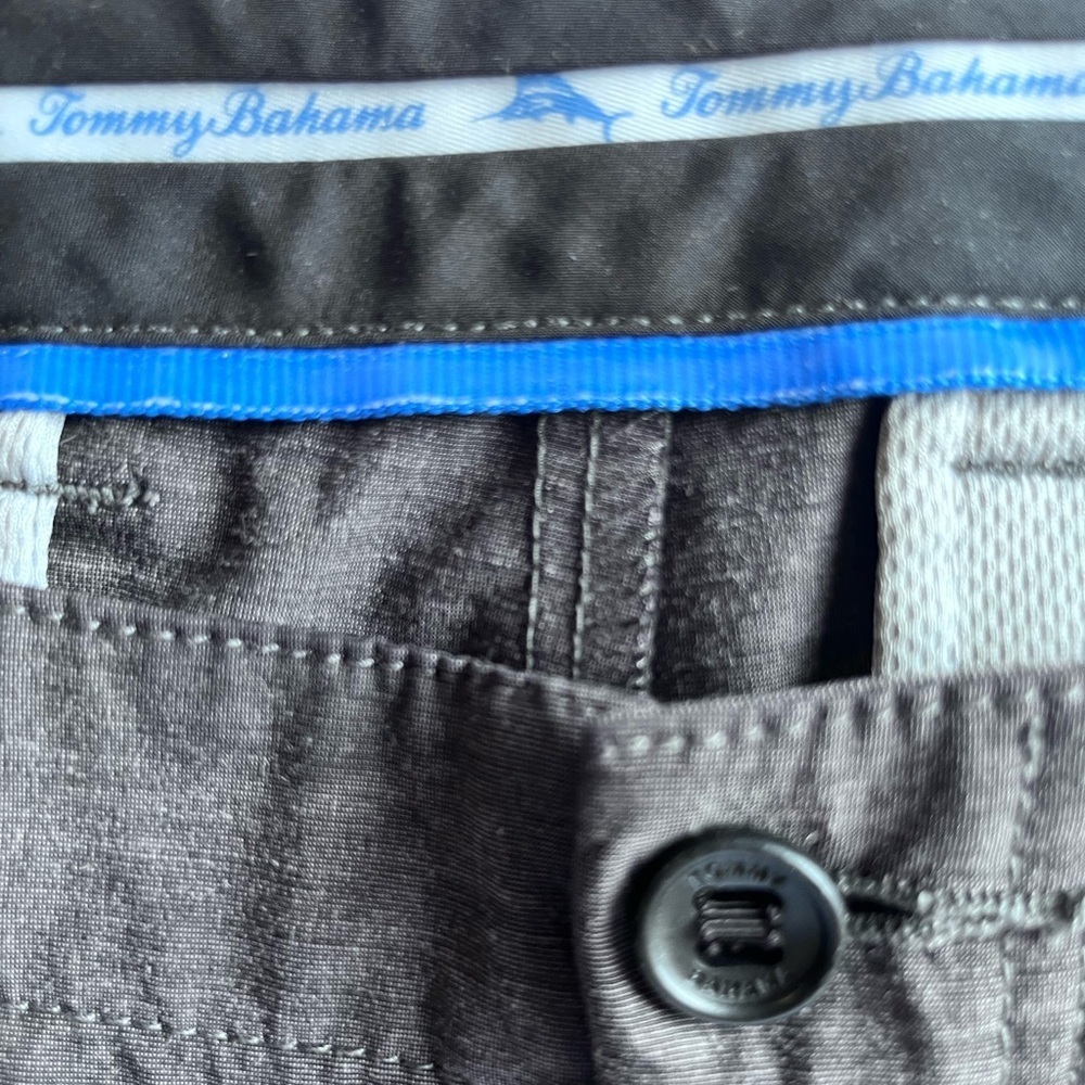 Tommy Bahama Mens Size 34 Gray Casual Summer Shorts - Picture 5 of 7